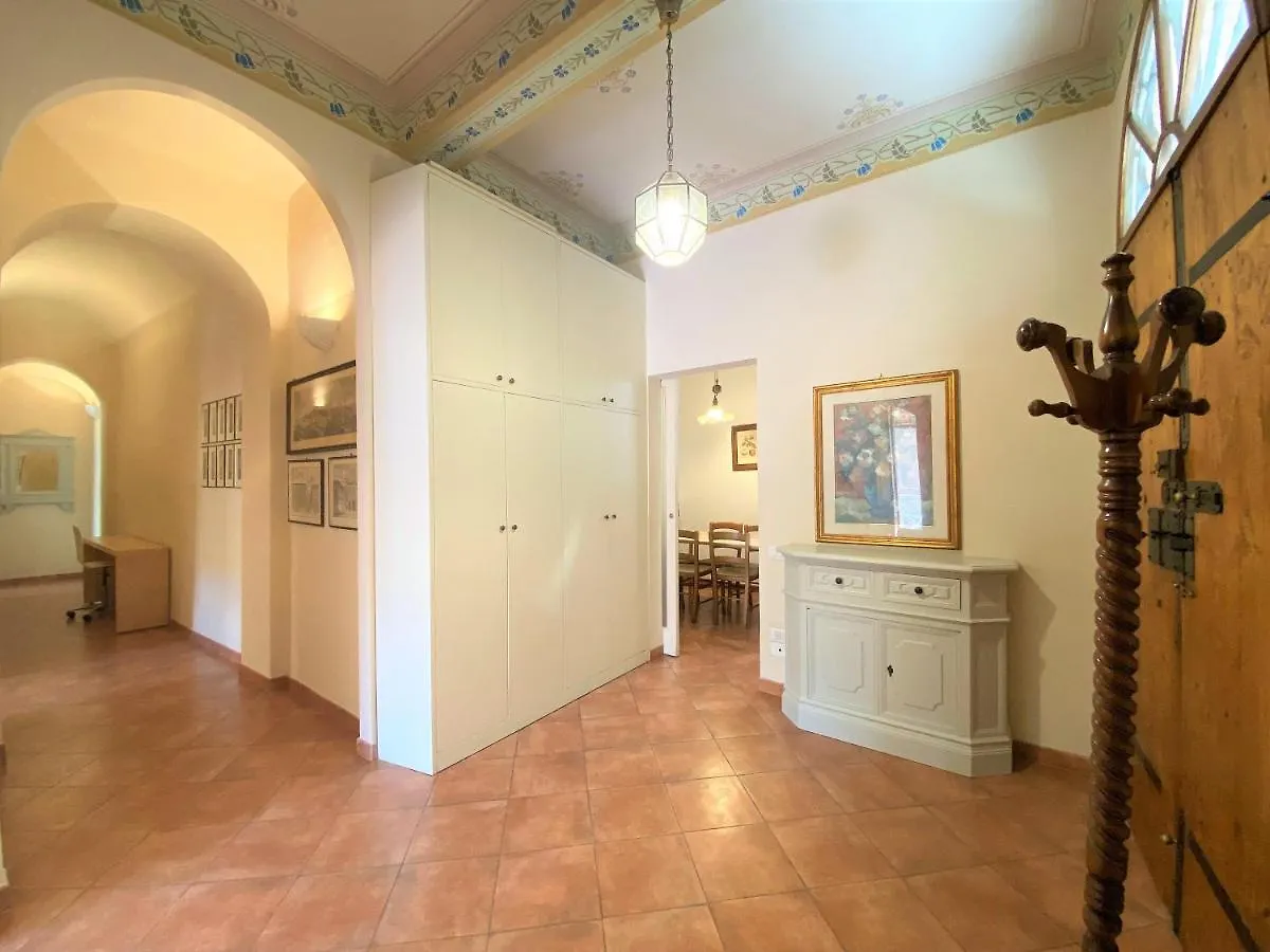 La Fonte-With Balcony Close By Piazza Del Campo Sienne Appartement