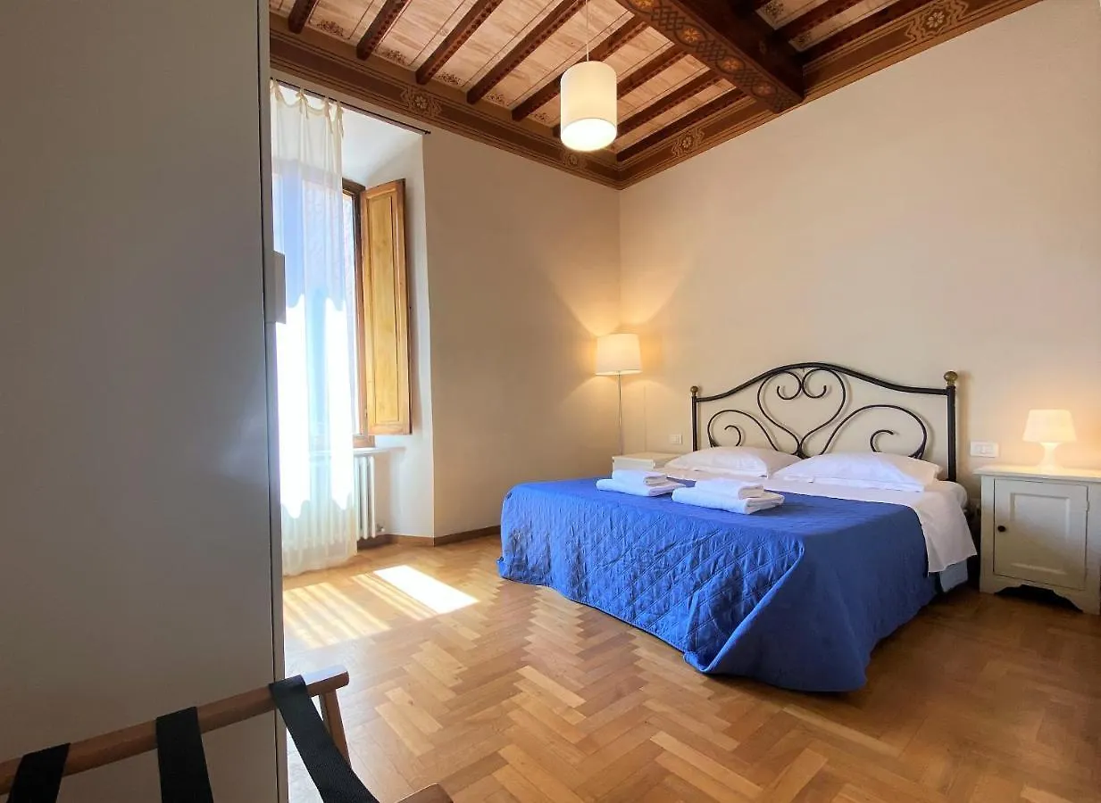 Appartement La Fonte-With Balcony Close By Piazza Del Campo Siena